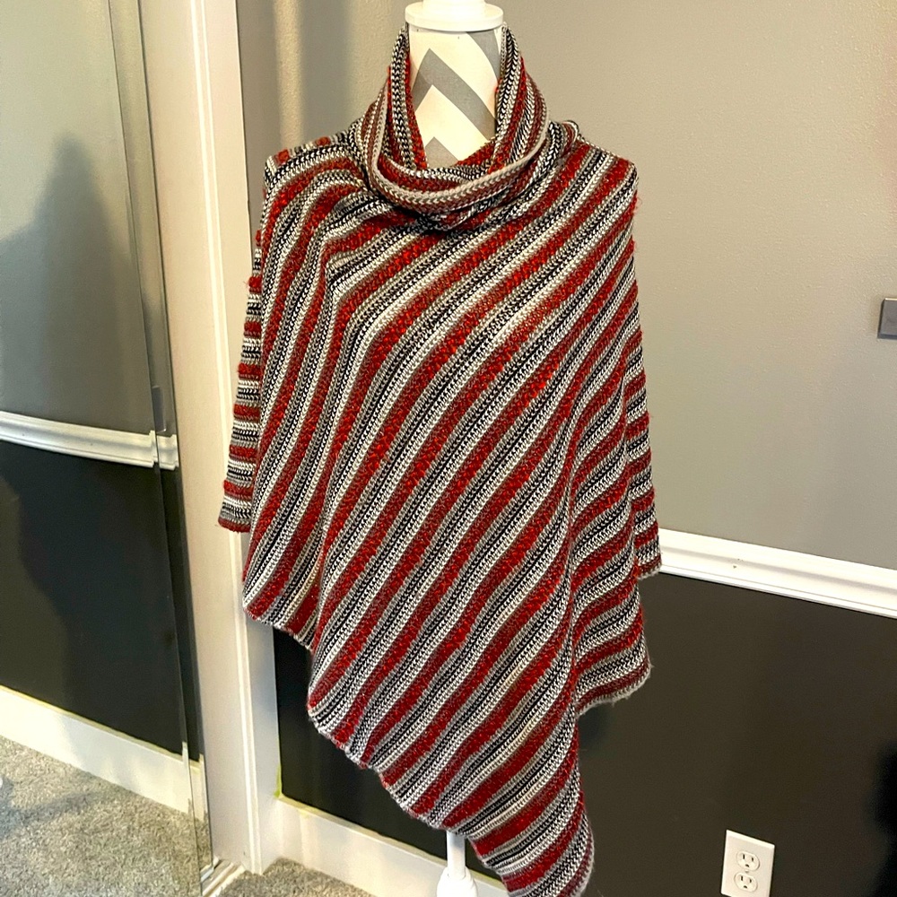 Sweater Shawl/Poncho